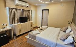 Hotel Vaishno Bliss