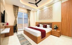 Goel Villa and Hotel