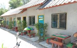 Hello Me Me Bungalow