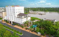 Nesta Hotel Can Tho 