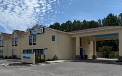 Coastal Comfort Hotel