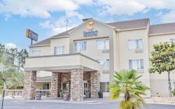 COMFORT INN & SUITES EAST CARMICHAEL RD