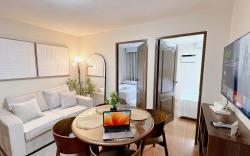 Two Bedroom Condo w Pool & WiFi Near Mall & Restos