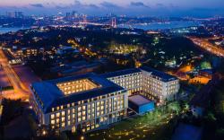 Altunizade Suites Istanbul, Curio Collection by Hilton