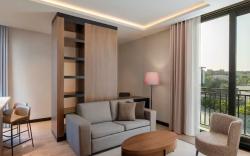 Altunizade Suites Istanbul, Curio Collection by Hilton