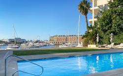 The Marina V&A Waterfront by Smart City Stays