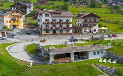Hotel Serena - Tre Cime Views