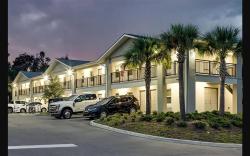 Baymont by Wyndham Ocala Suites