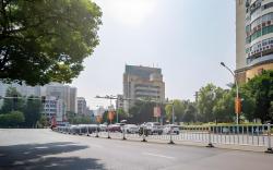 Houston International Hotel (Longyan Zhongshan Street Branch)