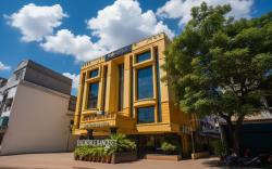 FabHotel Marjan International