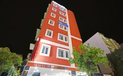 FabHotel AB7 Stays