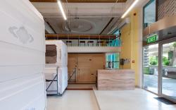 Capsule Hotel Happy lounge