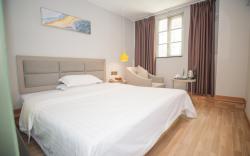 Yimi Hotel Guangzhou Huawei R&D Center Baiyun Motorcycle Parts City