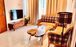 HomeyStays 3BHK Apartment with Lakeside Walk