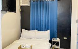 Cozy Room in General Luna