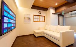 天然温泉3分/大型テレビ/キッチン/洗濯機/ガス乾燥機/高野山まで60分/