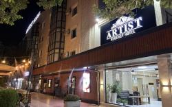 Artist Regency Hotel