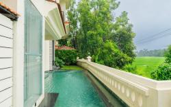 Water Edge by Akama Homes- 4Bhk with Swimming Pool