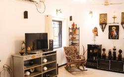 Charming 4BR Private Pool Villa, 3 min to Thalassa