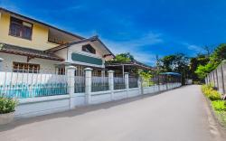 OYO 94717 Homestay Ka Villa Syariah