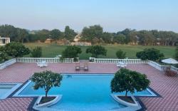 Hi5 Stays Farm Gurgaon w/Huge Pool/PetLoving/Party