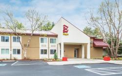 Red Roof PLUS+ South Deerfield - Amherst