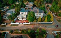 Cozy nest  service villa
