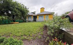 Aweka Luxury Villa - 3BHK Rooms Riverside - Karjat