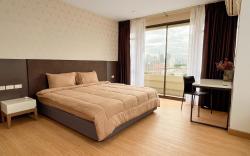 Skyline Views |  1BR + Sofa 2 2 Min to Nana BTS