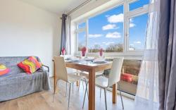 2 BedRoom 4 Bed flat with free parking sleeps7