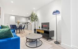 #20 2 Bed 2 Bath Balcony Lux Digbeth Apt