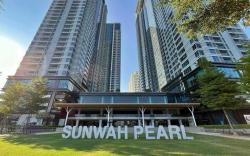 Skyway White & Silver Riverside Resident - Binh Thanh, HCM