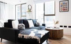 Supernova  Suite   City Views