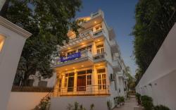 FabHotel Royal Spark Inn