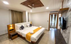 Hotel  Onyx by TGH