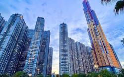 The Aquamarine Landmark Suites - Poolside Access at L4B