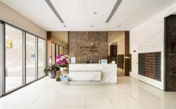 Botanica Premier Serviced Apartment 