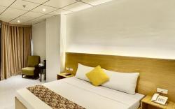 LuxeLite Suites Pasay