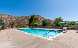 San Diego Country Estates Hotel