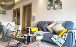 RNF 2BR Cozy Modern City Gateway Netflix BySTAY