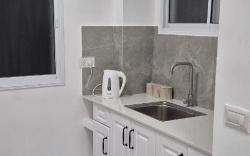 Bahá’í gardens Serenity Stay 1