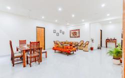 GAJ VILLA HOME STAY 