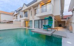 TML-4 bedroom 6 bathroom villa (KTV room + pool)