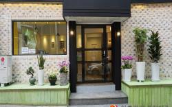 Myeongdong Guesthouse Como (Korea Quality)
