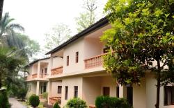 Chitwan Paradise Hotel