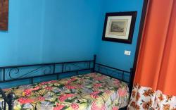 Apartment with parking space near Politeama