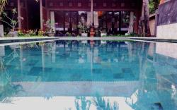 The Sari Bungalows