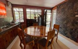 House with Starlink WiFi and Bonfire