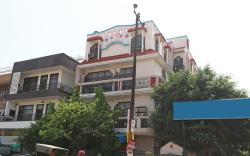Hotel Hari Villa -Sec 11 Noida