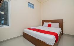 RedDoorz Syariah near Batu Night Spectacular